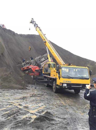 顺昌上犹道路救援